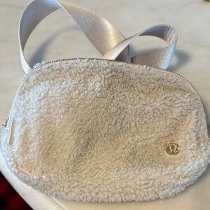 lululemon athletica Off-White Sherpa Crossbody Bag